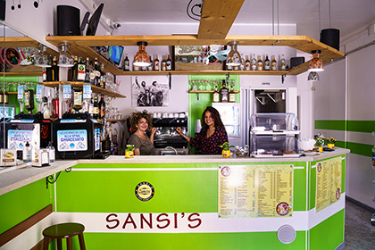 Camere, pub e bar a Sapri (SA) centro