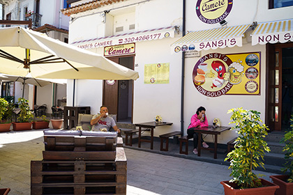 Camere, pub e bar a Sapri (SA) centro